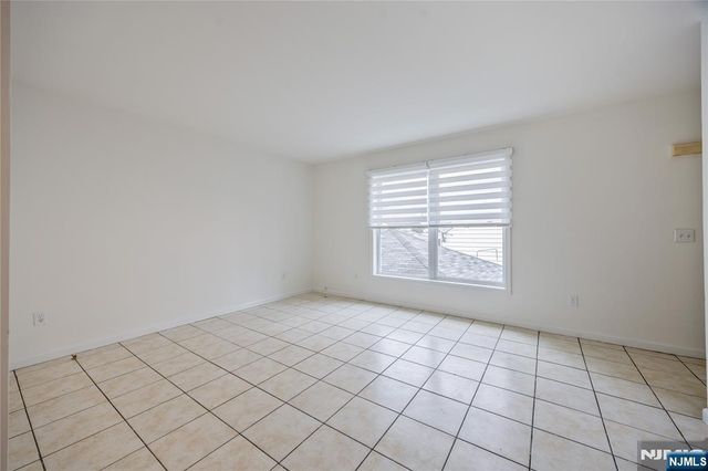235-237 Keen, Paterson, NJ 07524