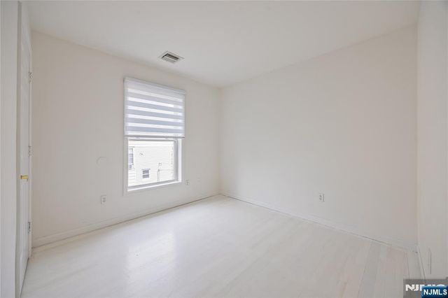 235-237 Keen, Paterson, NJ 07524