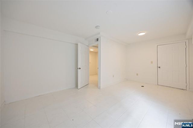 235-237 Keen, Paterson, NJ 07524