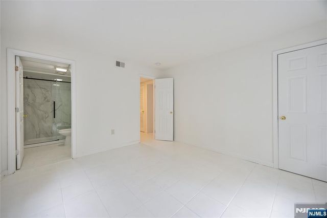 235-237 Keen, Paterson, NJ 07524