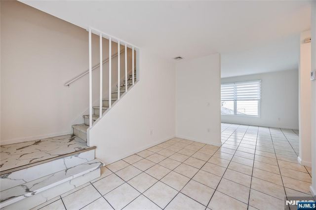 235-237 Keen, Paterson, NJ 07524