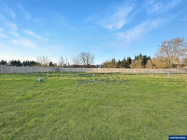 14725 Mitchell St SE, Jefferson, OR 97352