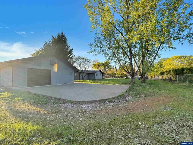 14725 Mitchell St SE, Jefferson, OR 97352