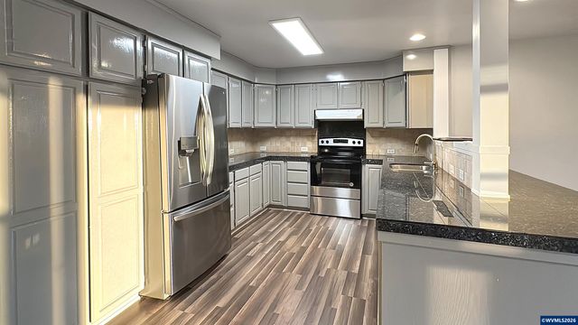14725 Mitchell St SE, Jefferson, OR 97352