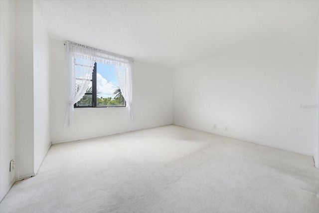 255 DOLPHIN POINT 307, Clearwater Beach, FL 33767