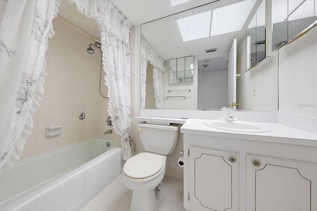 255 DOLPHIN POINT 307, Clearwater Beach, FL 33767