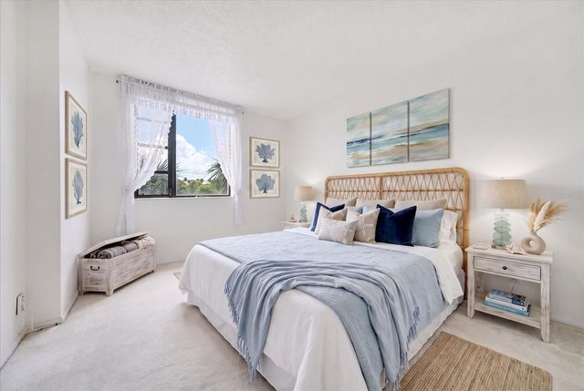255 DOLPHIN POINT 307, Clearwater Beach, FL 33767