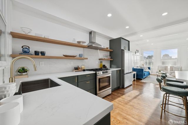 1449 Hyde Street 2, San Francisco, CA 94109
