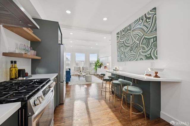 1449 Hyde Street 2, San Francisco, CA 94109