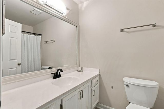 7500 Roswell Road 56, Sandy Springs, GA 30350