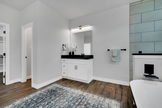 421 Silo Court, Waxahachie, TX 75167