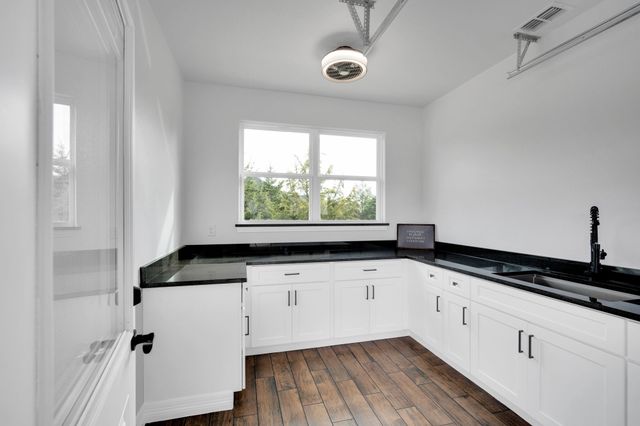 421 Silo Court, Waxahachie, TX 75167