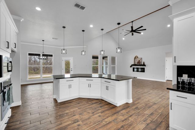 421 Silo Court, Waxahachie, TX 75167