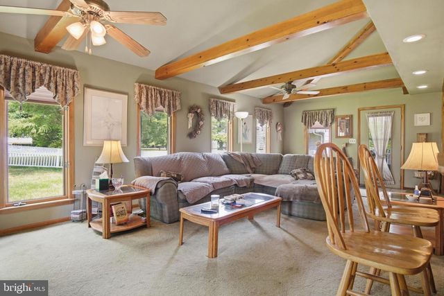1 MAGDA LN, Hillsborough, NJ 08844