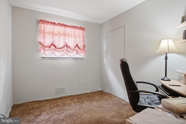 1 MAGDA LN, Hillsborough, NJ 08844