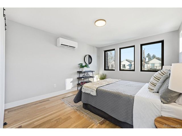 2186 S Sherman St, Denver, CO 80210