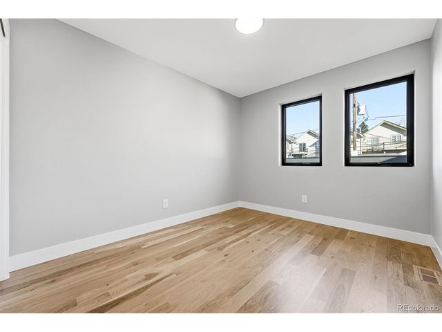 2186 S Sherman St, Denver, CO 80210