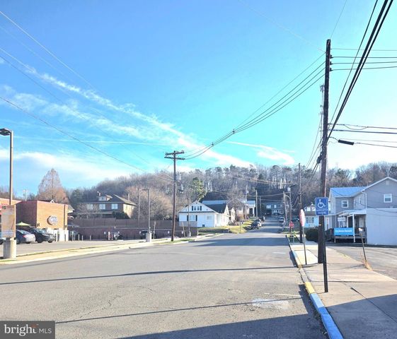 449 HARMISON LN, Romney, WV 26757