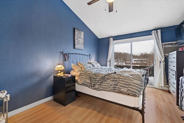 18-24 River St 12, Hudson, MA 01749