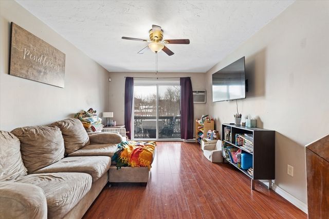 18-24 River St 12, Hudson, MA 01749