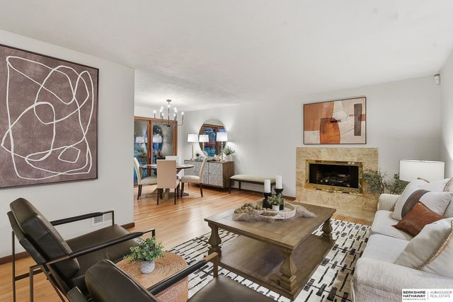 1636 S 99th Street, Omaha, NE 68124