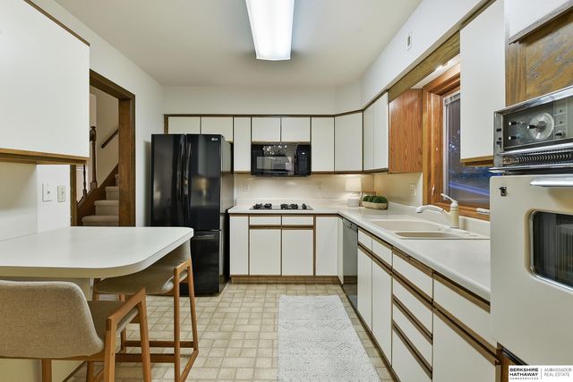 1636 S 99th Street, Omaha, NE 68124
