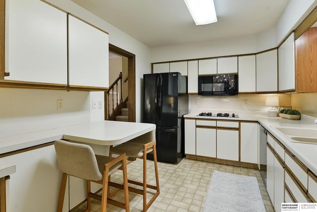 1636 S 99th Street, Omaha, NE 68124