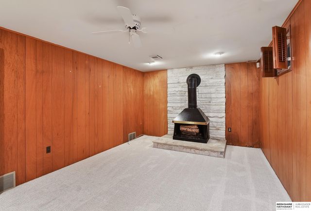 1636 S 99th Street, Omaha, NE 68124
