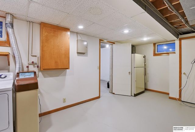 1636 S 99th Street, Omaha, NE 68124