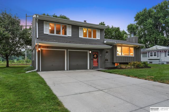 1636 S 99th Street, Omaha, NE 68124