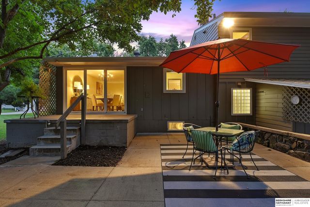 1636 S 99th Street, Omaha, NE 68124