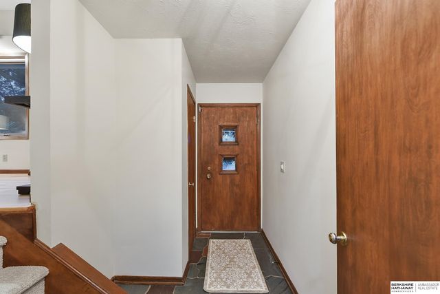 1636 S 99th Street, Omaha, NE 68124