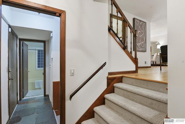 1636 S 99th Street, Omaha, NE 68124