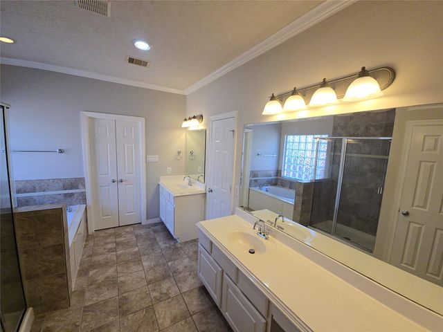 1515 Olive Park, Houston, TX 77077