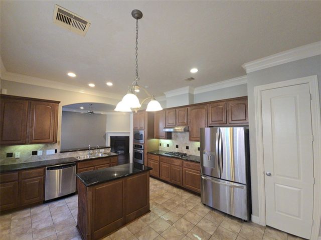 1515 Olive Park, Houston, TX 77077