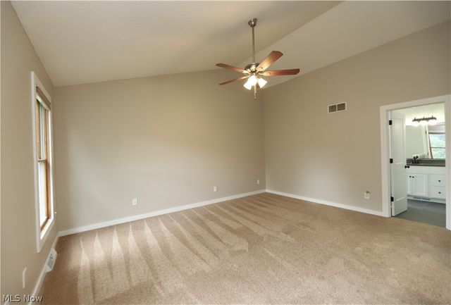 1100 Dover Drive, Medina, OH 44256