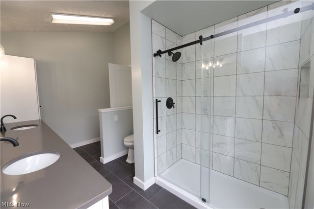 1100 Dover Drive, Medina, OH 44256