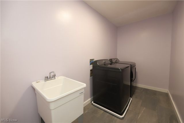 1100 Dover Drive, Medina, OH 44256