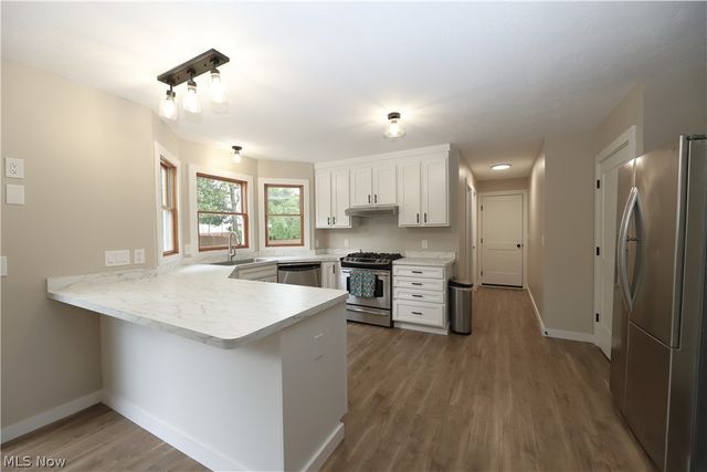 1100 Dover Drive, Medina, OH 44256
