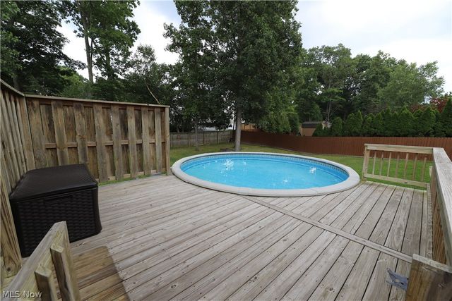 1100 Dover Drive, Medina, OH 44256
