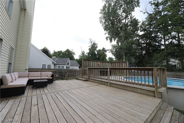 1100 Dover Drive, Medina, OH 44256