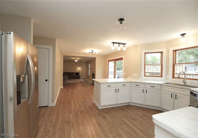 1100 Dover Drive, Medina, OH 44256