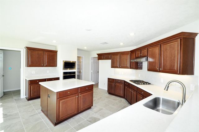 3704 Pedregal Road, League City, TX 77539