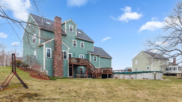 25 Farmington Dr, Shrewsbury, MA 01545