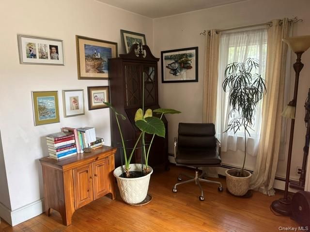 27 Rose Street, Islip, NY 11751