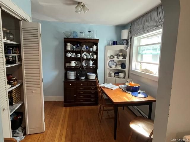 27 Rose Street, Islip, NY 11751