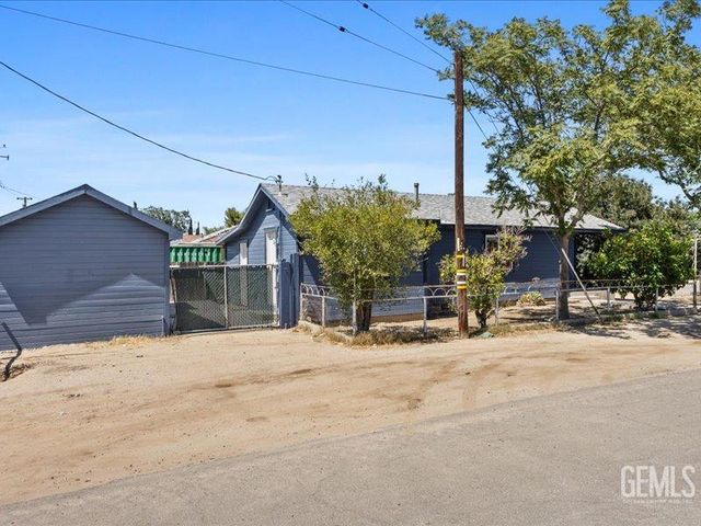 801 Fillmore Street, Taft, CA 93268