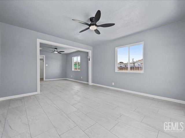 801 Fillmore Street, Taft, CA 93268