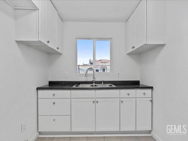 801 Fillmore Street, Taft, CA 93268