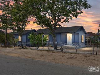 801 Fillmore Street, Taft, CA 93268